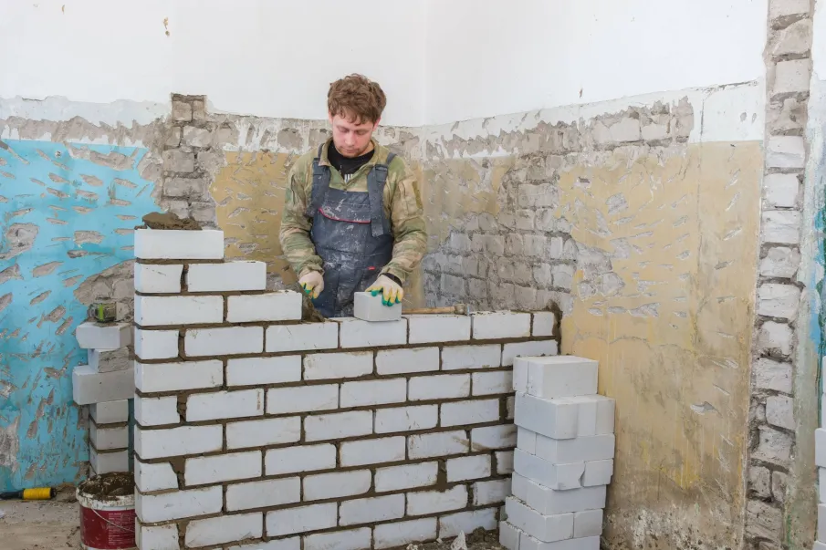 В Перевозском строительном колледже комплексно отремонтируют здание общежития благодаря проекту «Профессионалитет»